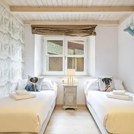 Luderna - Val De Ruda B52 Dera Montjoia Apartment *